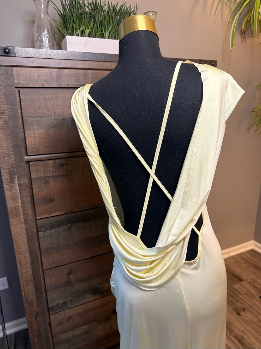 Free People Yellow Maxi Dress Size L NWT Open Back Ruched Flawed Read - Picture 4 of 16